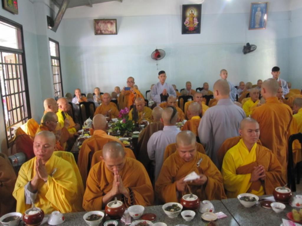 Lễ chung thất cố Đại đức Thích Đạo Luận