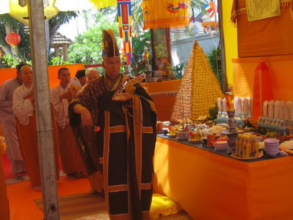 Lễ Khánh tạ đại hùng bửu điện và bổ nhiệm trụ trì chùa Phật Quang