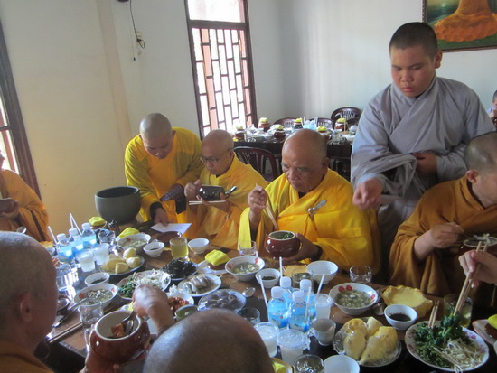 Khánh Hòa: Lễ húy kỵ Tổ khai sơn chùa Viên Ngộ