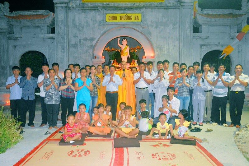 Khánh Hòa: Trường Sa tổ chức Đại lễ Phật đản PL.2559