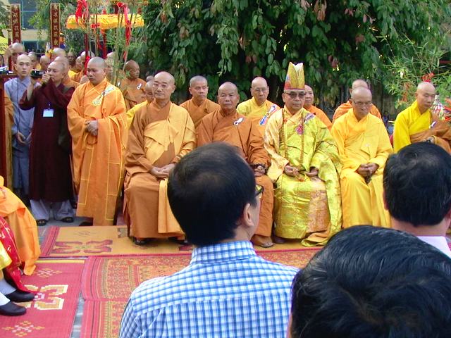 Khánh Hòa: Long trọng tổ chức Đại lễ Phật đản PL.2559