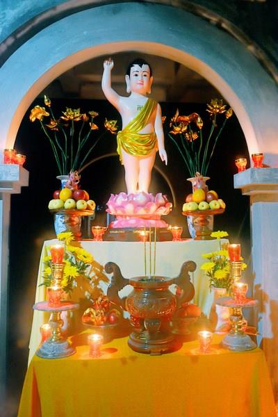 Khánh Hòa: Trường Sa tổ chức Đại lễ Phật đản PL.2559