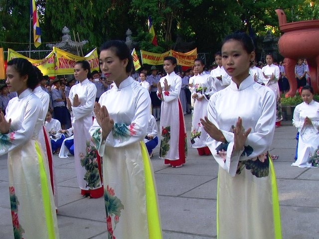 Khánh Hòa: Long trọng tổ chức Đại lễ Phật đản PL.2559