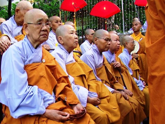 Khánh Hòa: Long trọng tổ chức Đại lễ Phật đản PL.2559