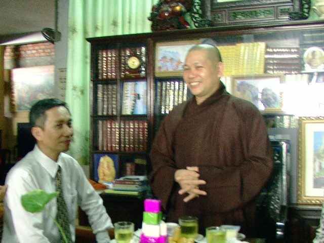 Khánh Hoà: Lãnh đạo tỉnh Khánh Hòa, thành phố Nha Trang thăm chúc mừng Phật đản