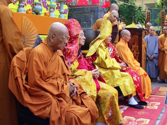 Khánh Hòa: Long trọng tổ chức Đại lễ Phật đản PL.2559