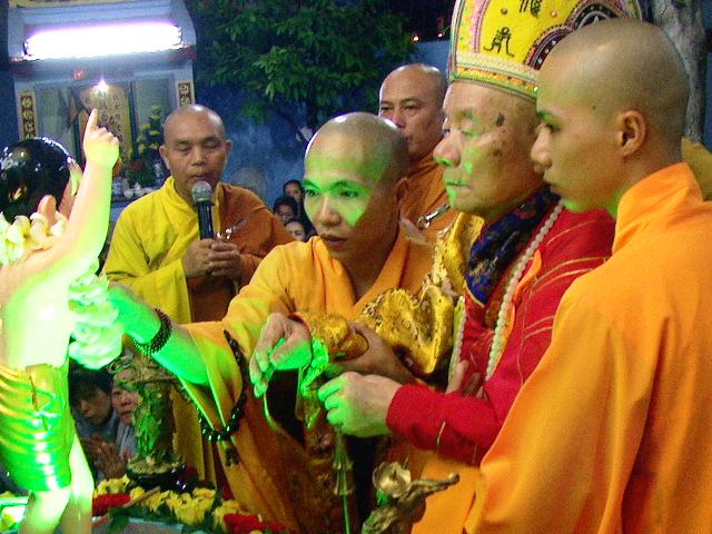 Khánh Hòa: Tổ đình Nghĩa Phương tổ chức Đại lễ Phật đản PL.2559