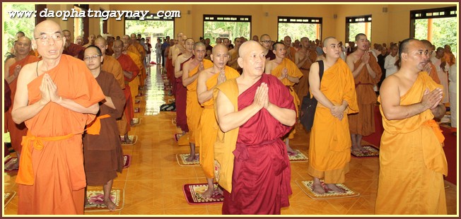 TP Hồ Chí Minh - Bình Dương - Đồng nai: Phóng sự ảnh " Nét Đẹp Mùa An Cư" PL.2559 - DL.2015 (Phần Cuối) Ba Hệ Phái (Bắc Tông, Khất Sĩ, Nam Tông)
