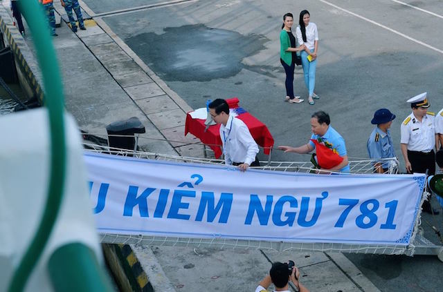 Khánh Hòa: Đoàn lãnh đạo thành ủy và đại biểu các Ban ngành thành phố Hồ Chí Minh thăm Trường Sa.