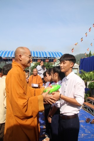 Khánh Hòa: Đại lễ Phật đản tại hai huyện miền núi Khánh Vĩnh, Khánh Sơn