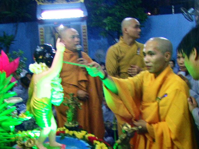 Khánh Hòa: Tổ đình Nghĩa Phương tổ chức Đại lễ Phật đản PL.2559