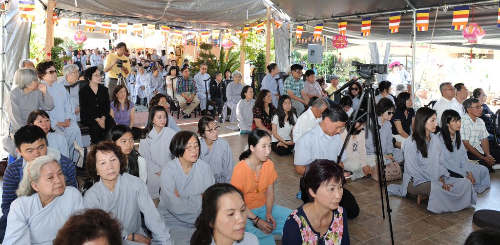 Hoa Kỳ: đại lễ Phật đản muộn nhất tại Tu Viện Huyền Không, San Jose Pl 2559
