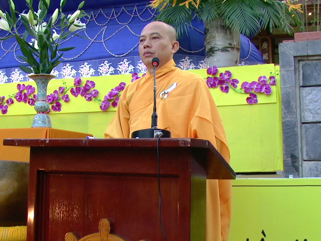 Khánh Hòa: Long trọng tổ chức Đại lễ Phật đản PL.2559