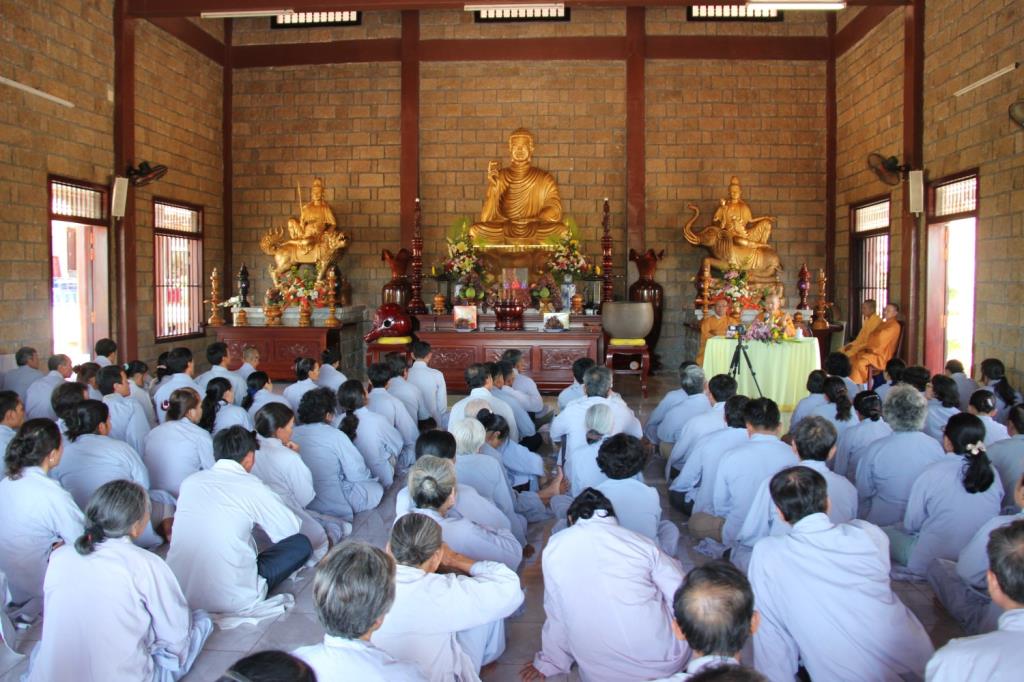 Khoá tu Một ngày Thiền tập