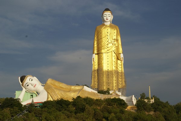 Chùm ảnh Danh lam Thắng tích Maha Bodhi Tahtaung Myanmar nổi tiếng thế giới