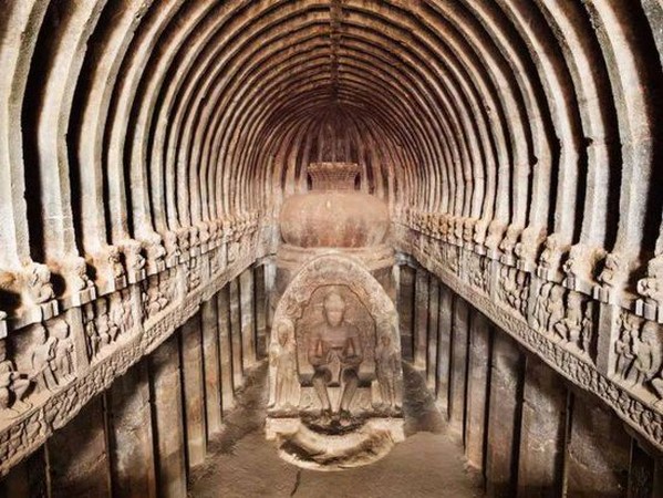 Ấn Độ: Ngôi Đại Già lam Cổ Tự Ajanta nghìn năm tuyệt tác trong hang động