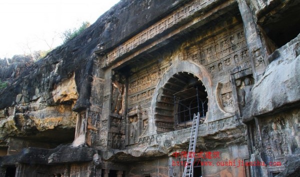 Ấn Độ: Ngôi Đại Già lam Cổ Tự Ajanta nghìn năm tuyệt tác trong hang động