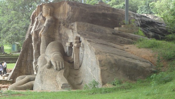 Gal Vihara Di sản Văn hóa Phật giáo tại Polonnaruwa, Sri Lanka