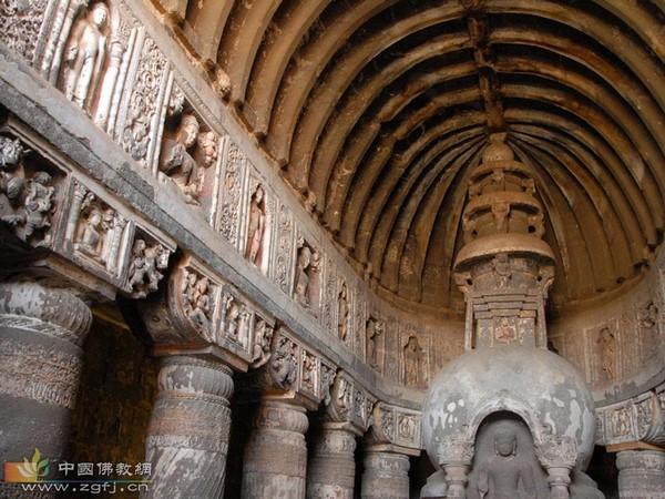 Ấn Độ: Ngôi Đại Già lam Cổ Tự Ajanta nghìn năm tuyệt tác trong hang động