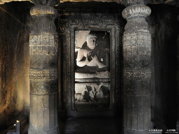 Ấn Độ: Ngôi Đại Già lam Cổ Tự Ajanta nghìn năm tuyệt tác trong hang động