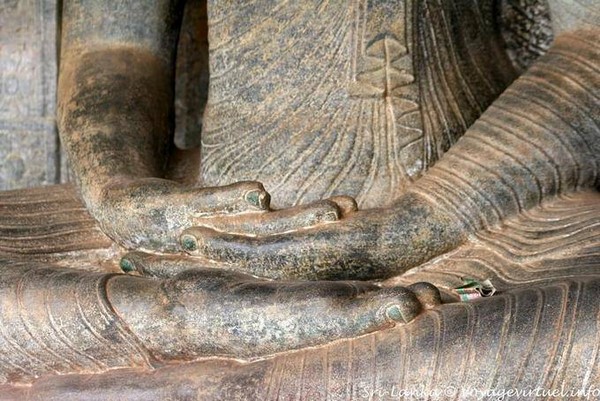 Gal Vihara Di sản Văn hóa Phật giáo tại Polonnaruwa, Sri Lanka