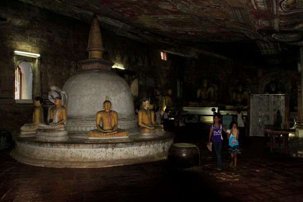 Chùm ảnh Danh lam Cổ tự Dambulla hang động huyền bí SriLanka