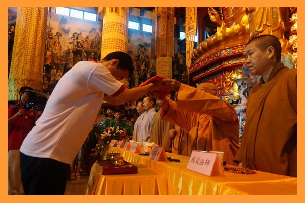 Trung Quốc: Khóa tu tập Thiền cuối Hè đầu Thu lần thứ 10 tại Kim Sơn Thiền Tự, Giang Tây
