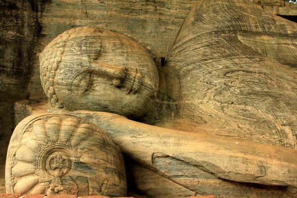 Gal Vihara Di sản Văn hóa Phật giáo tại Polonnaruwa, Sri Lanka
