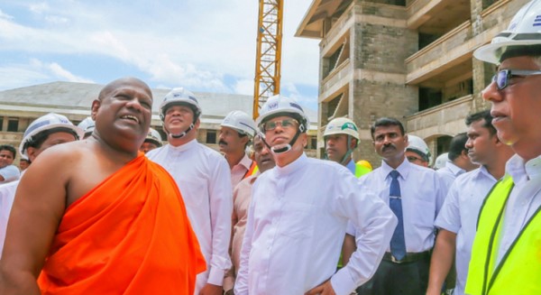 Tổng thống Sri lanka thăm công trình Đại học Phật giáo Quốc tế Manelwatte Nagananda