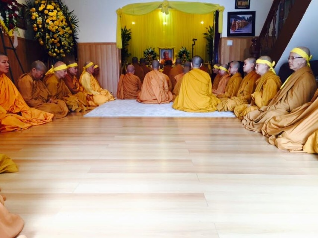 Chùm ảnh các phái đoàn viếng tang lễ Đại Lão Hòa thượng Pháp sư Thích Giác Nhiên