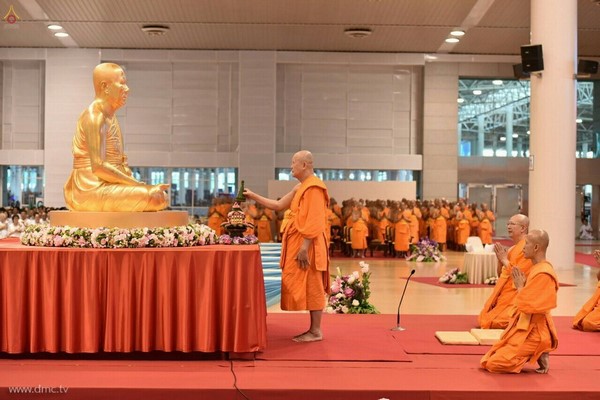 Thái Lan: Chùm ảnh Lễ tưởng niệm 98 năm ngày Thiền sư Phra Mongkhonthepmuni ngộ đạo