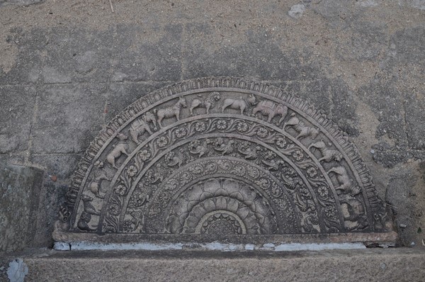 Gal Vihara Di sản Văn hóa Phật giáo tại Polonnaruwa, Sri Lanka