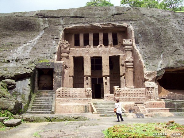 Ấn Độ: Ngôi Đại Già lam Cổ Tự Ajanta nghìn năm tuyệt tác trong hang động