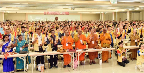 Trung Quốc: Bế mạc Đại hội lý sự Quốc tế Phật Quang Sơn toàn cầu