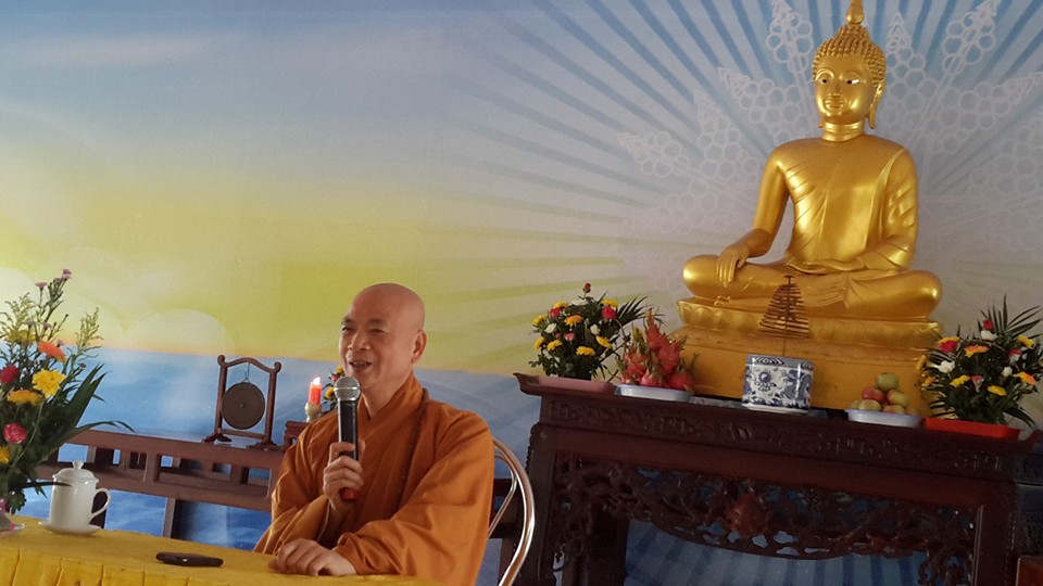 Thái Bình: Khóa tu niệm Phật một ngày chùa Văn Môn