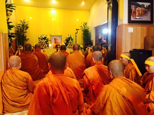 Chùm ảnh các phái đoàn viếng tang lễ Đại Lão Hòa thượng Pháp sư Thích Giác Nhiên