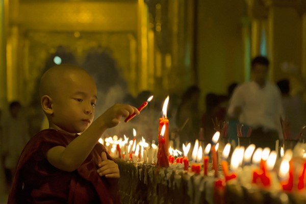 Myanmar: Phật tử cả nước chào đón ngày Lễ Hoa Đăng (Thadingyut)