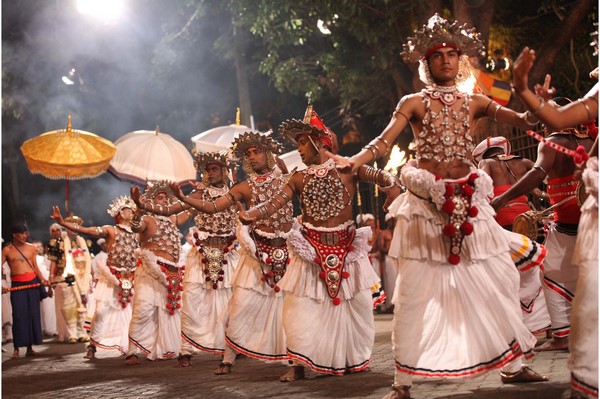 Danh lam Cổ Tự Dalada Maligawa Quốc bảo Sri Lanka