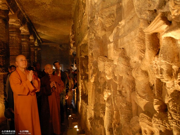 Ấn Độ: Ngôi Đại Già lam Cổ Tự Ajanta nghìn năm tuyệt tác trong hang động