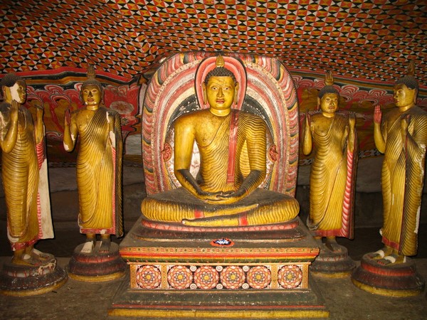 Chùm ảnh Danh lam Cổ tự Dambulla hang động huyền bí SriLanka