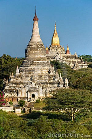 Myanmar: Chùm ảnh Ngôi Đại Già lam Cổ Tự Ananda tuyệt đẹp ở Thành phố Phật giáo Bagan