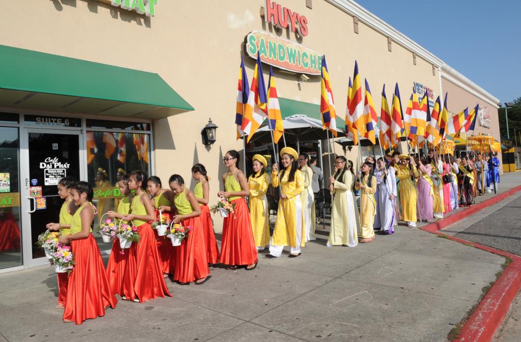 Hội Lệ Vu Lan - Mua Hiếu Hạnh 2015 Do Thiền Viện Thích Thiên Ân, Atlanta (Hoa Kỳ) Tổ Chức
