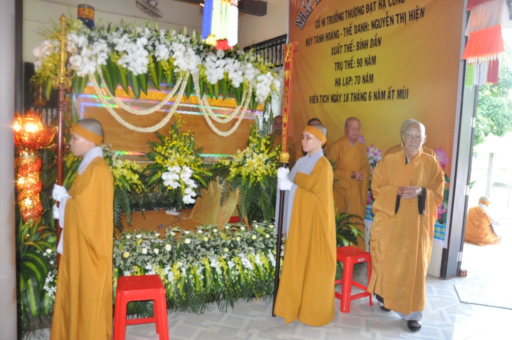Long An: tông mônThiênThai Giáo Quán viếng lễ tang cố ni trưởng thượng Đạt hạ Cung