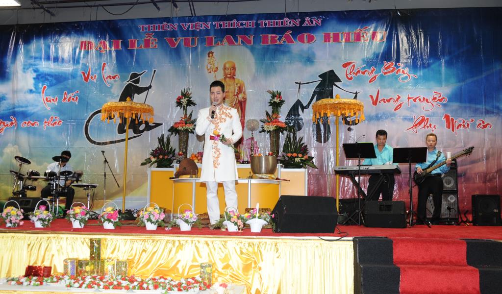 Hội Lệ Vu Lan - Mua Hiếu Hạnh 2015 Do Thiền Viện Thích Thiên Ân, Atlanta (Hoa Kỳ) Tổ Chức