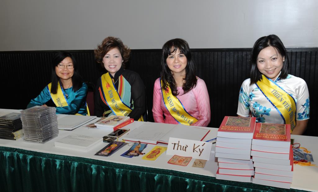 Hội Lệ Vu Lan - Mua Hiếu Hạnh 2015 Do Thiền Viện Thích Thiên Ân, Atlanta (Hoa Kỳ) Tổ Chức