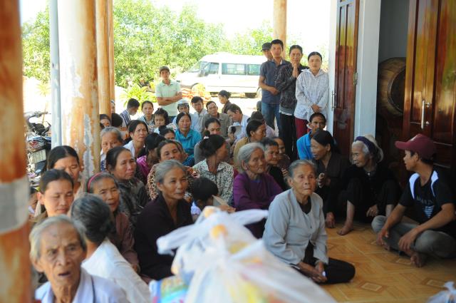 Quảng Nam : CLB Thiện Nguyện Hương Từ Tâm với chương trình “Ấm áp Tình Người”