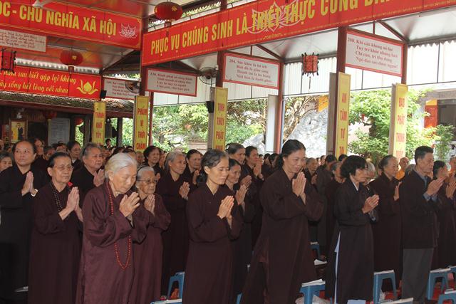 Thái Nguyên: Hòa thượng phó Chủ Tịch TT thăm Hạ trường