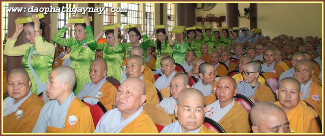 Bình Dương: Lễ mãn hạ PL 2559