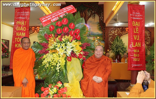 TP.HCM: Lễ Sinh Hoạt An Cư Kiết Hạ PL.2559 Phật Giáo Nam Tông Kinh - Lần Thứ Nhất