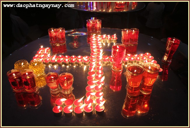 Đồng Nai: Đêm hội cúng đèn Vu Lan Báo Hiếu - PL. 2559 tại thiền viện Phước Sơn